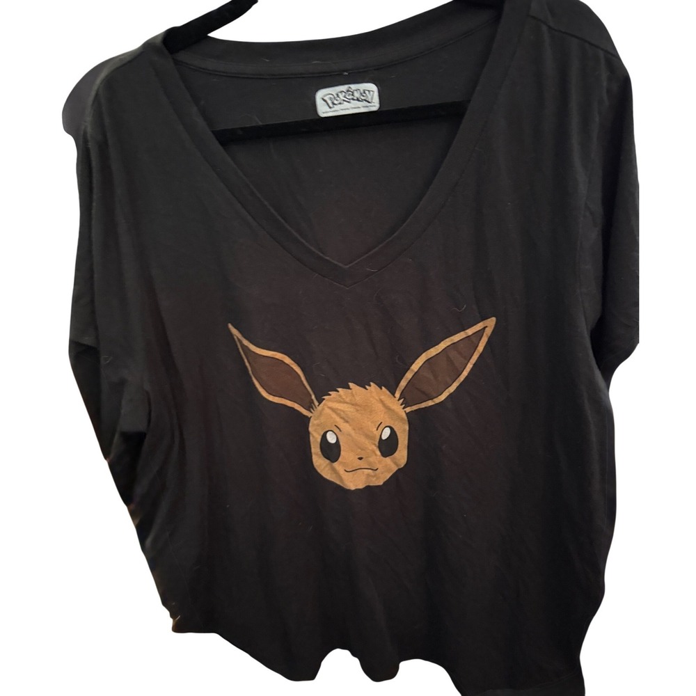 Pokémon Eevee Graphic T-Shirt Women 2x Black‎ Excellent V-Neck Short Sleeve Tee
